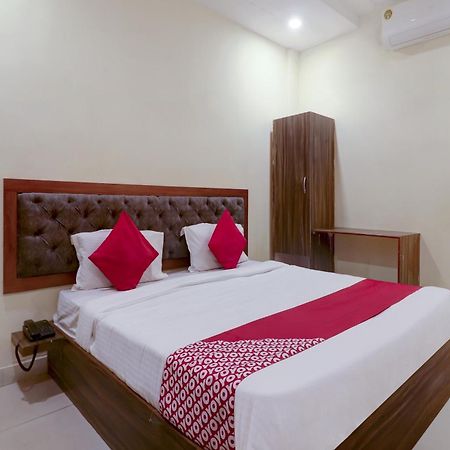 Hotel O Rsquare Elite Sururnagar Ngoại thất bức ảnh