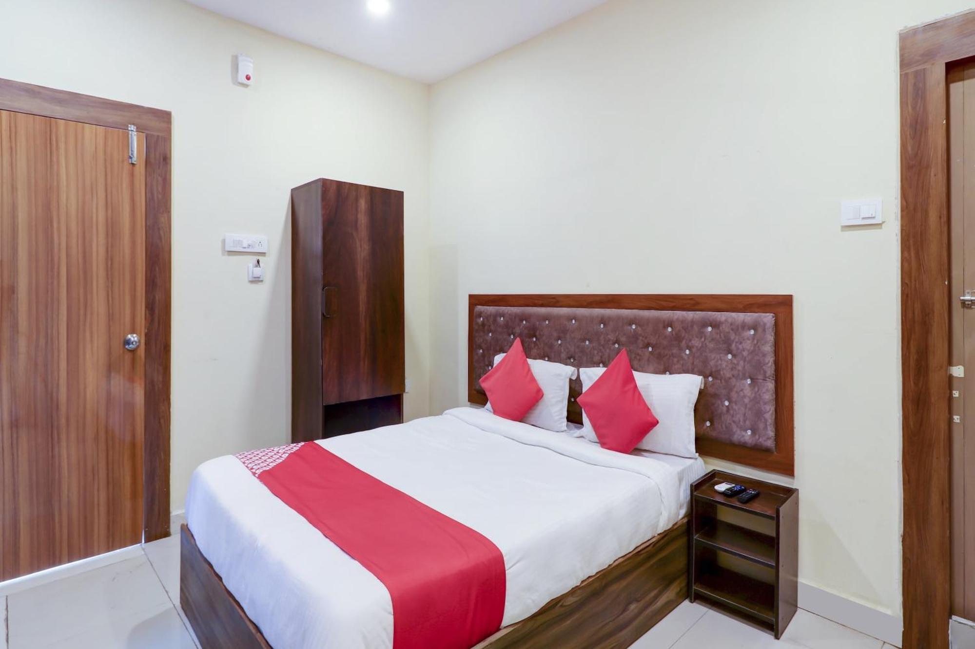 Hotel O Rsquare Elite Sururnagar Ngoại thất bức ảnh