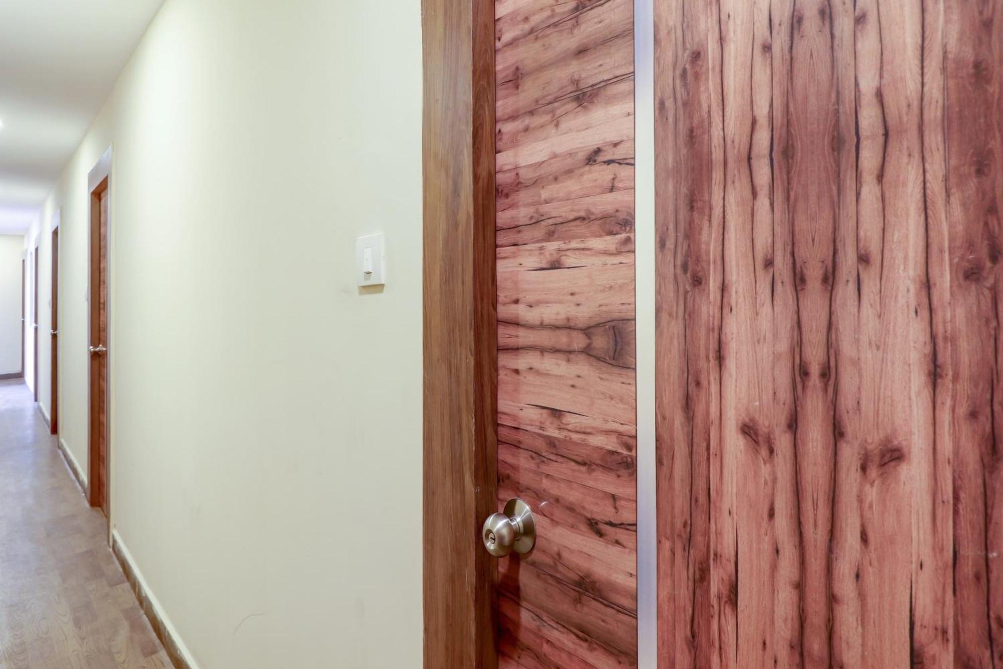 Hotel O Rsquare Elite Sururnagar Ngoại thất bức ảnh