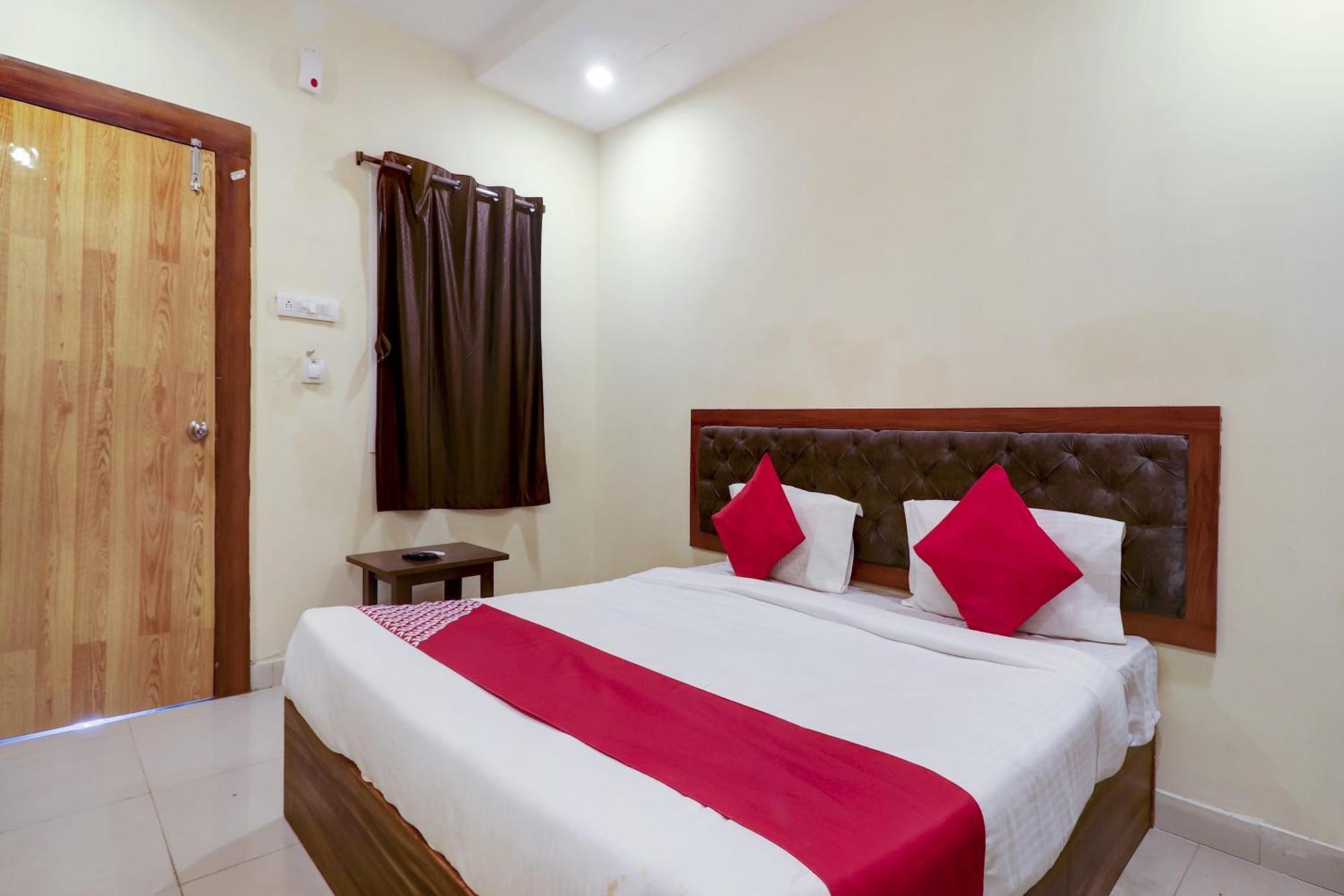 Hotel O Rsquare Elite Sururnagar Ngoại thất bức ảnh