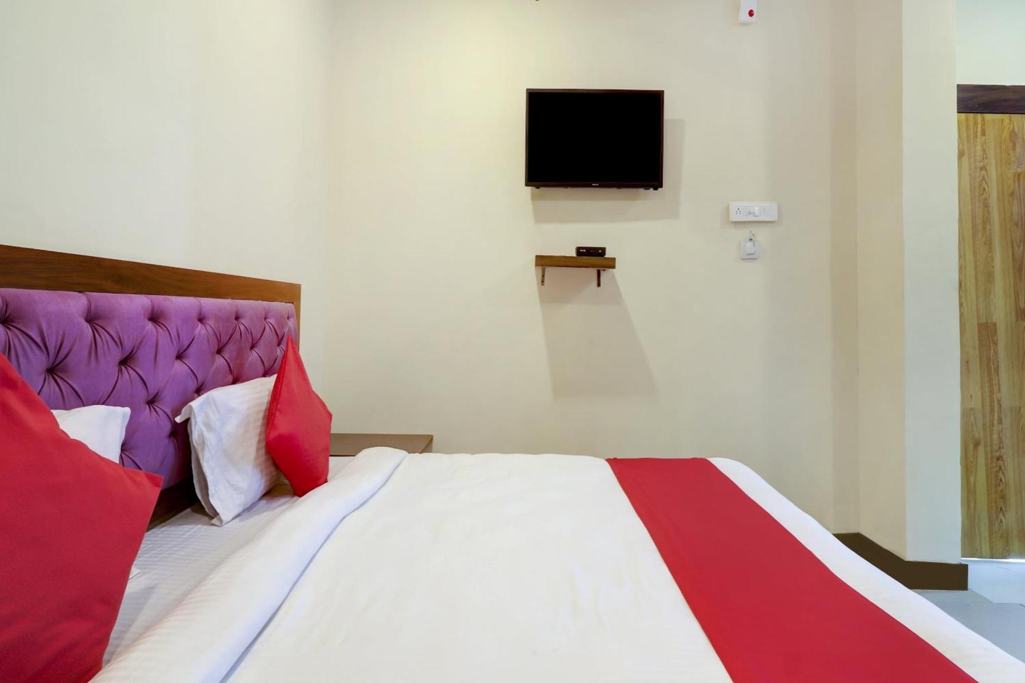 Hotel O Rsquare Elite Sururnagar Ngoại thất bức ảnh